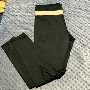Zyia black full length leggings with a pink band at top. Size 14-16